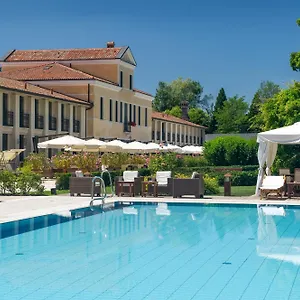 https://relais-monaco.hotelslidodijesolo.com